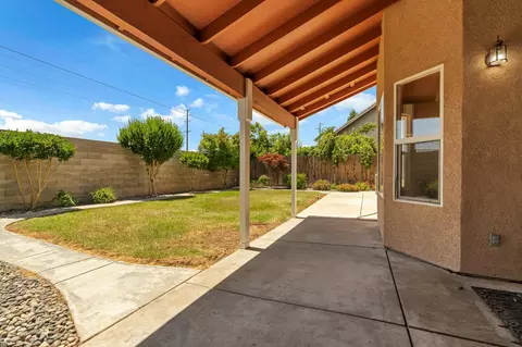 Exterior - 3704 Havenhurst Ct, Modesto, CA 95355 photo 5 of 7