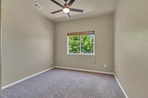 Bedroom - 3704 Havenhurst Ct, Modesto, CA 95355 photo 1 of 3