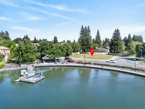 7701 E Shore Dr, Sacramento, CA 95831 photo 11