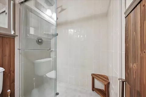 Bath - 71 Bryson Dr, Sutter Creek, CA 95685 photo 4 of 5