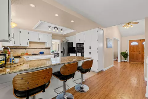 Entry Way - 3889 Rustic Rd, Cameron Park, CA 95682 photo 2 of 3