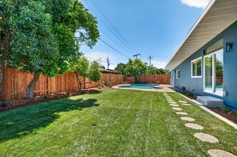 Exterior - 1400 Orange Ln, Davis, CA 95616 photo 3 of 6