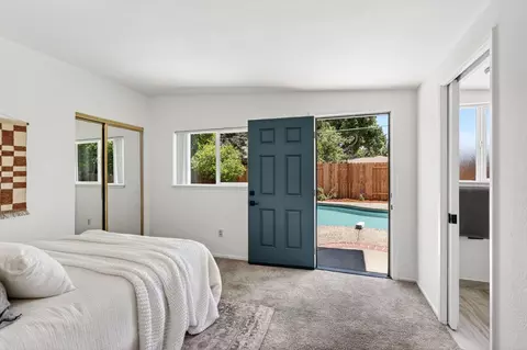Bedroom - 1400 Orange Ln, Davis, CA 95616 photo 8 of 10
