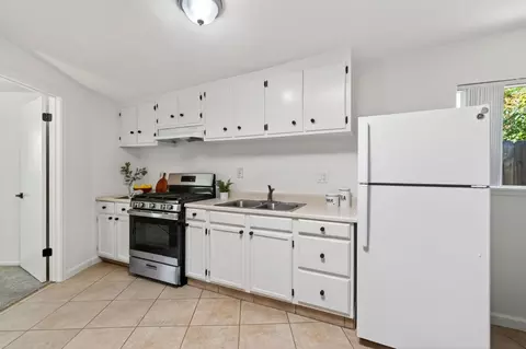 Kitchen - 1400 Orange Ln, Davis, CA 95616 photo 6 of 6