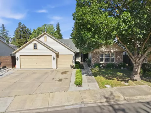 Exterior - 2220 Ellison Dr, Modesto, CA 95355 photo 12 of 12