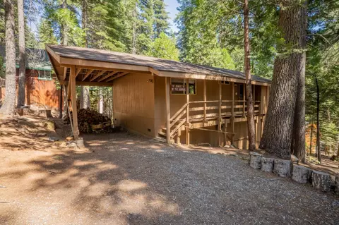 3046 Tahos Dr, Dorrington, CA 95223