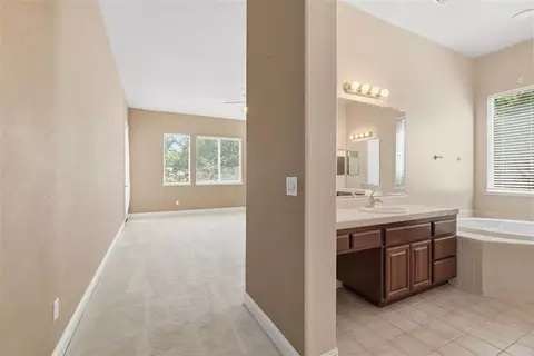 Entry Way - 4129 Poppleton Way, Carmichael, CA 95608 photo 5 of 6