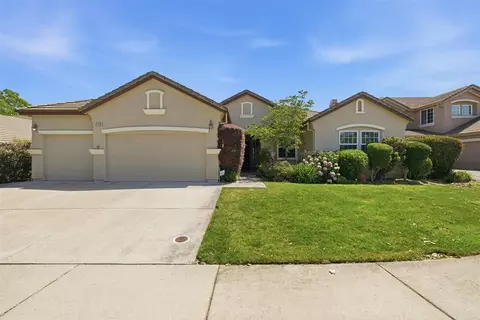 4129 Poppleton Way, Carmichael, CA 95608