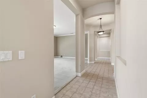 Entry Way - 4129 Poppleton Way, Carmichael, CA 95608 photo 4 of 6