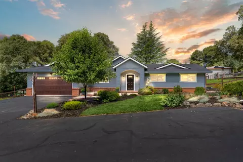 2500 Gayle Ln, Auburn, CA 95602