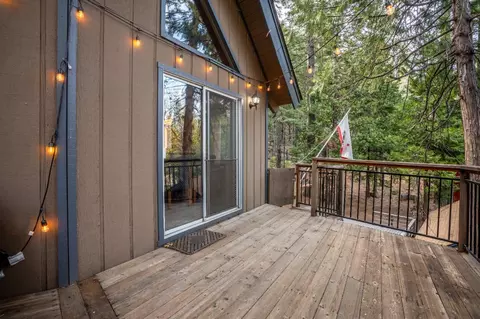 Exterior - 3790 Apache Rd, Dorrington, CA 95223 photo 7 of 13