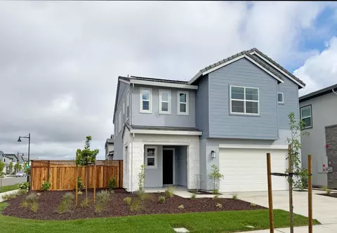 3187 Bosworth St, Lathrop, CA 95330