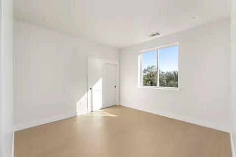 Bedroom - 376 Cuckoo Ct, Applegate, CA 95703 photo 3 of 6