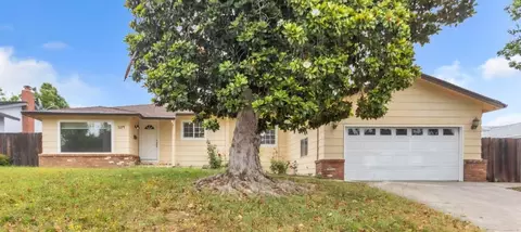5274 Heritage Dr, Carmichael, CA 95608