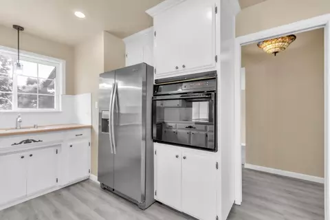 Kitchen - 5274 Heritage Dr, Carmichael, CA 95608 photo 1 of 3