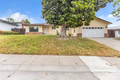 5274 Heritage Dr, Carmichael, CA 95608