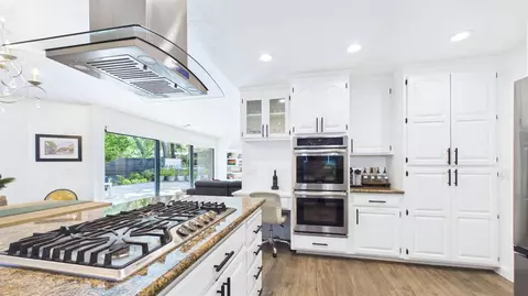 Kitchen - 767 Rocky Hill Rd, Murphys, CA 95247 photo 3 of 6