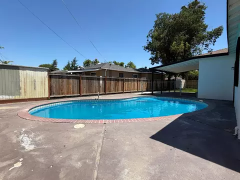 Exterior - 2304 Coston Ave, Modesto, CA 95350 photo 5 of 5