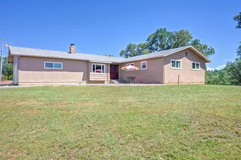 2750 Briarwood Ln, Auburn, CA 95603