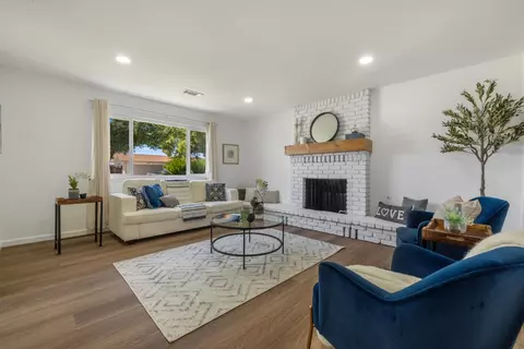 Living - 1744 Darwin Ct, Ceres, CA 95307 photo 1 of 2