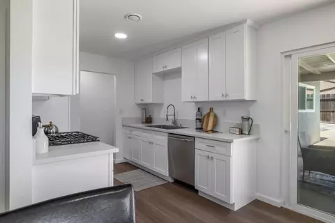 Kitchen - 1744 Darwin Ct, Ceres, CA 95307 photo 1 of 3