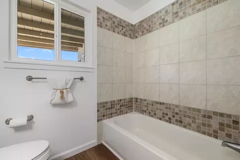 Bath - 1744 Darwin Ct, Ceres, CA 95307 photo 2 of 3