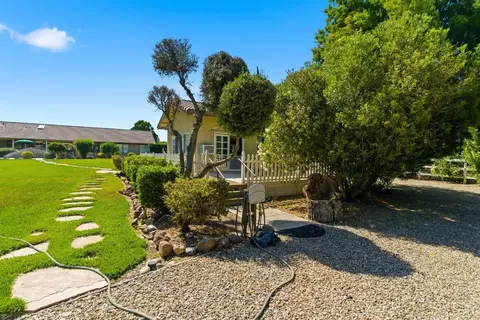 Exterior - 23472 Los Ranchos Dr, Tracy, CA 95304 photo 6 of 13