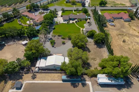 View/Area - 23472 Los Ranchos Dr, Tracy, CA 95304 photo 6 of 9