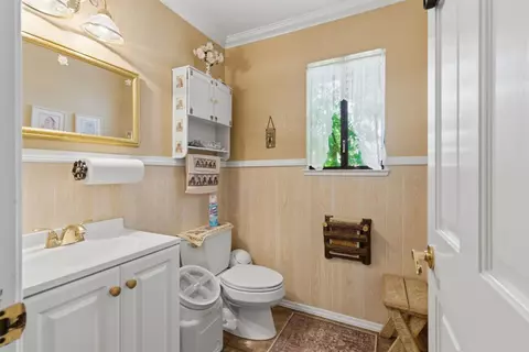 Bath - 23472 Los Ranchos Dr, Tracy, CA 95304 photo 1 of 5