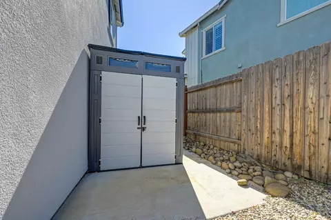 Exterior - 356 River St, Lincoln, CA 95648 photo 6 of 7