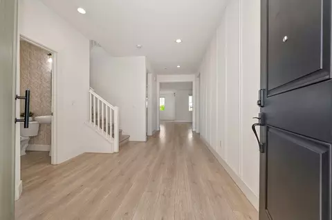 Entry Way - 356 River St, Lincoln, CA 95648 photo 5 of 7