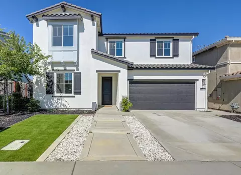 Exterior - 356 River St, Lincoln, CA 95648 photo 4 of 7