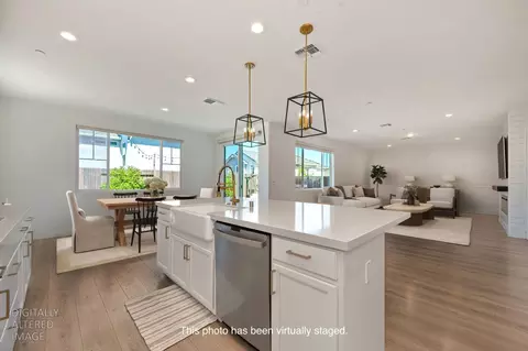 Kitchen - 356 River St, Lincoln, CA 95648 photo 2 of 6