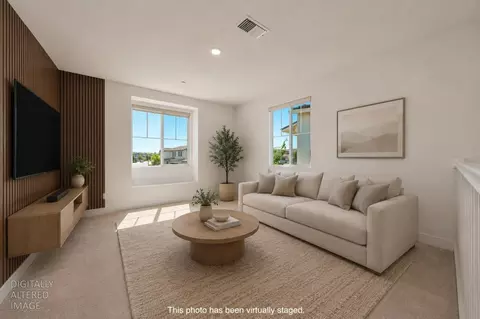 Living - 356 River St, Lincoln, CA 95648 photo 3 of 5