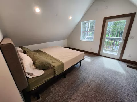 Bedroom - 79 Silver Tip Dr, Bear Valley, CA 95223 photo 5 of 9