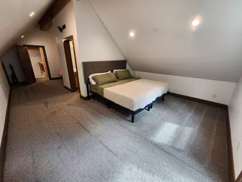 Bedroom - 79 Silver Tip Dr, Bear Valley, CA 95223 photo 6 of 9