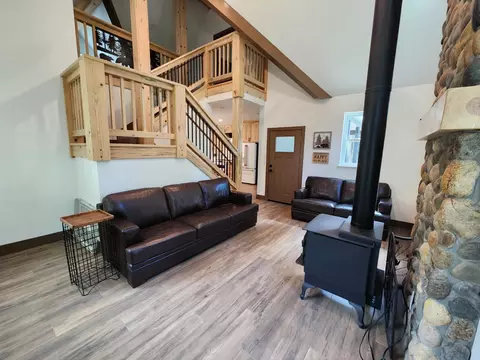 Living - 79 Silver Tip Dr, Bear Valley, CA 95223 photo 1 of 3