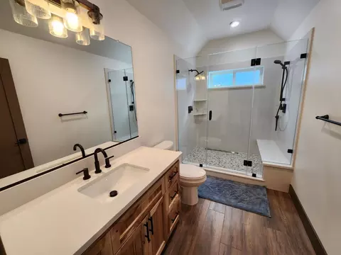 Bath - 79 Silver Tip Dr, Bear Valley, CA 95223 photo 7 of 8