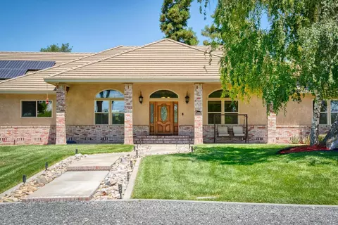 Exterior - 9885 E Louise, Manteca, CA 95336 photo 9 of 31