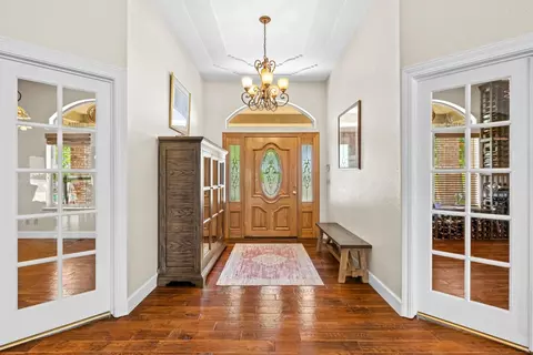Entry Way - 9885 E Louise, Manteca, CA 95336 photo 2 of 8