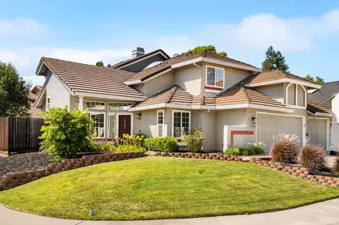 7203 Beaver Falls Way, Elk Grove, CA 95758