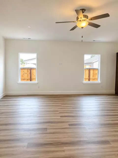 3802 Via Capitola, Madera, CA 93637 photo 4
