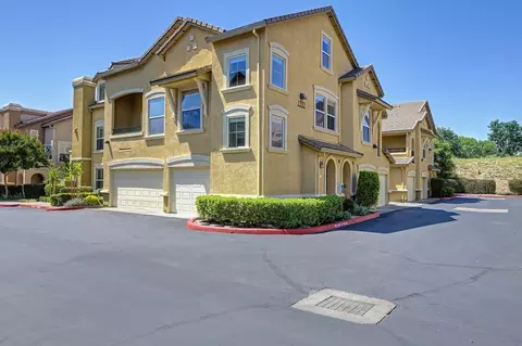 1332 Milano Dr #1, West Sacramento, CA 95691