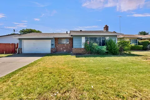 5205 Ethel Way, Sacramento, CA 95820