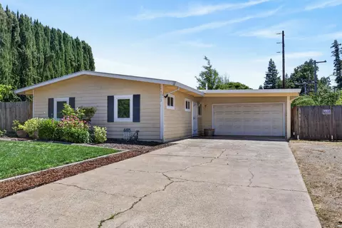 5012 Boyd Dr, Carmichael, CA 95608