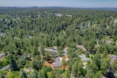 View/Area - 280 Jan Rd, Grass Valley, CA 95945 photo 16 of 20