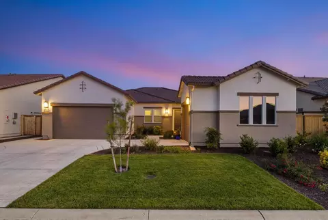 5111 Peace Lily Ln, Roseville, CA 95747