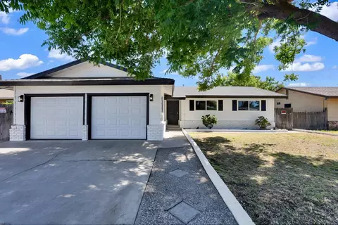 2832 Fowler Rd, Ceres, CA 95307