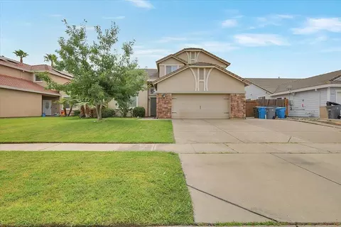1716 Cobblestone Dr, Marysville, CA 95901
