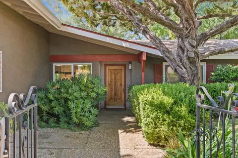 Exterior - 5135 El Cemonte Ave, Davis, CA 95618 photo 5 of 9